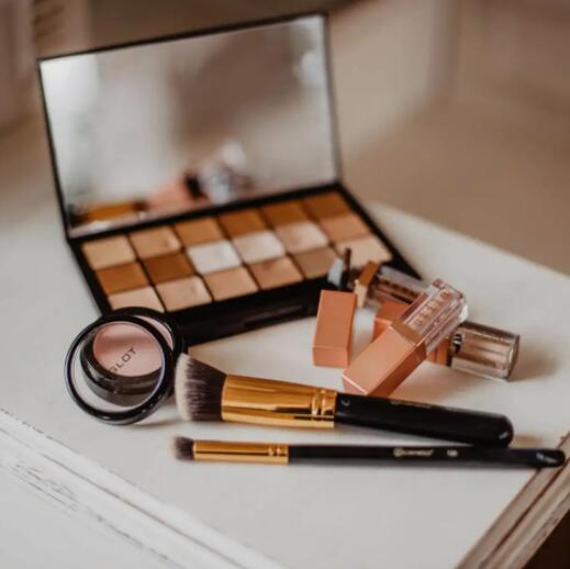 上海化妝品品牌全案策劃怎么做？